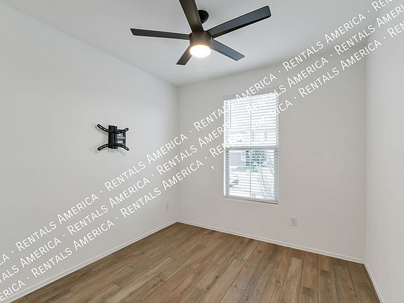 3rd image of 11913 E Ryscott Cir