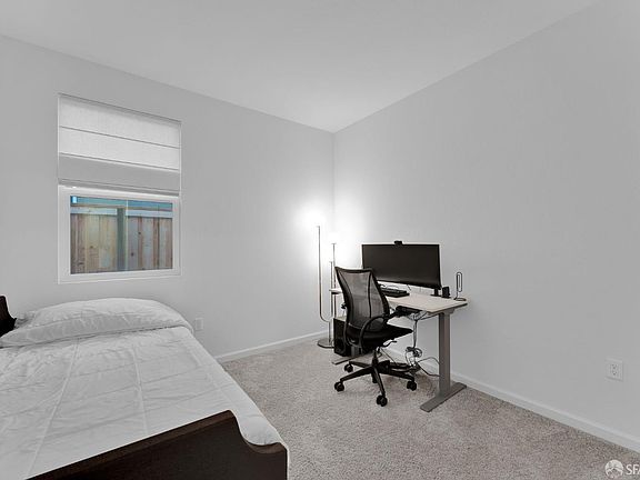 4th image of 543 Pino Ln