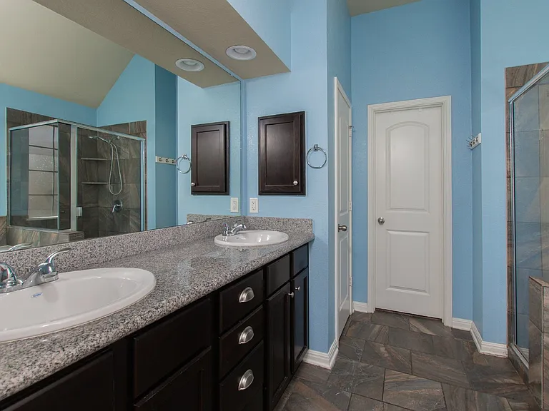 3505 Castleton Dr — Photo 24