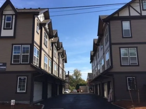 Greek Street Townhomes (345)