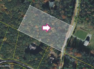 Crane Rd, Lakeville, PA 18438