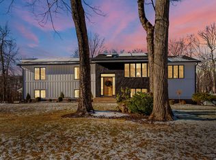 15 Sherry Dr, Southington, CT 06489