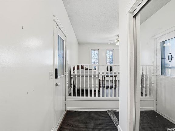 4th image of 542 KELLOUGH ROAD