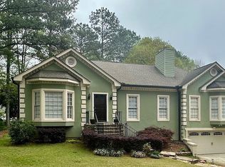 2514 Green Forest Ct, Snellville, GA 30078