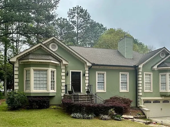 2514 Green Forest Ct, Snellville, GA 30078