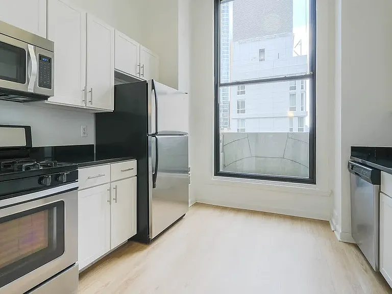 71 Broadway #6E — Photo 12