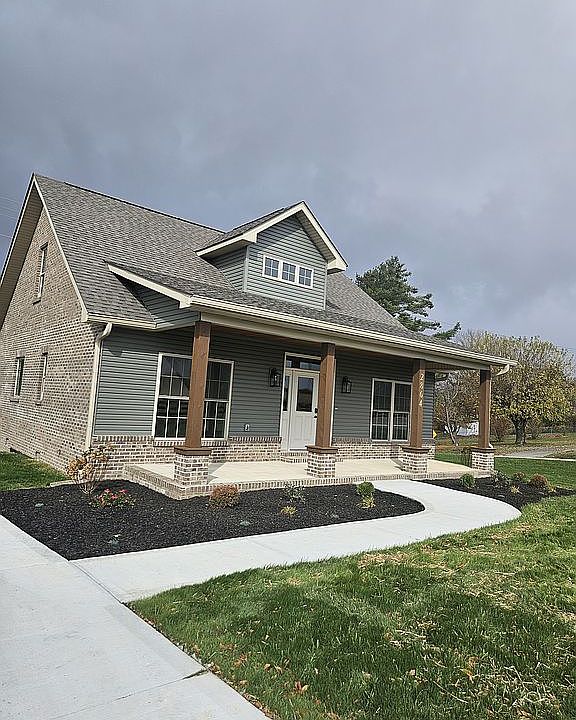 1st image of 2864 Oak Hill Rd