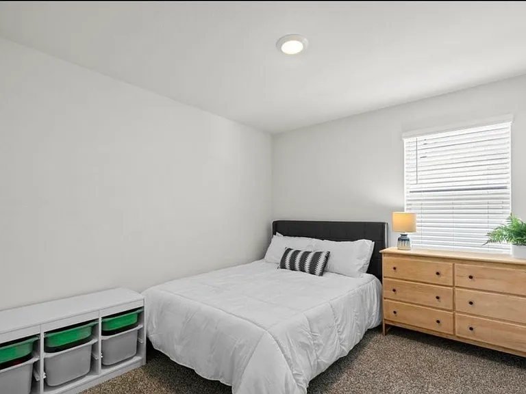 1711 Merritt St — Photo 18