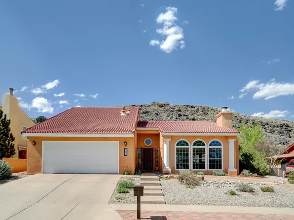 5913 Painted Pony Dr NW, Albuquerque, NM 87120