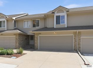 5583 Walnut St, Omaha, NE 68106