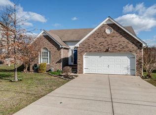 126 Wolverine Trl, La Vergne, TN 37086