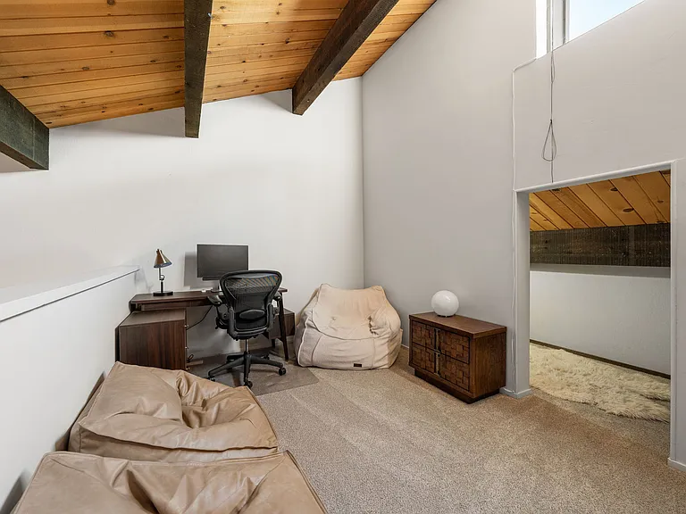 1001 Commonwealth Dr #179 — Photo 22