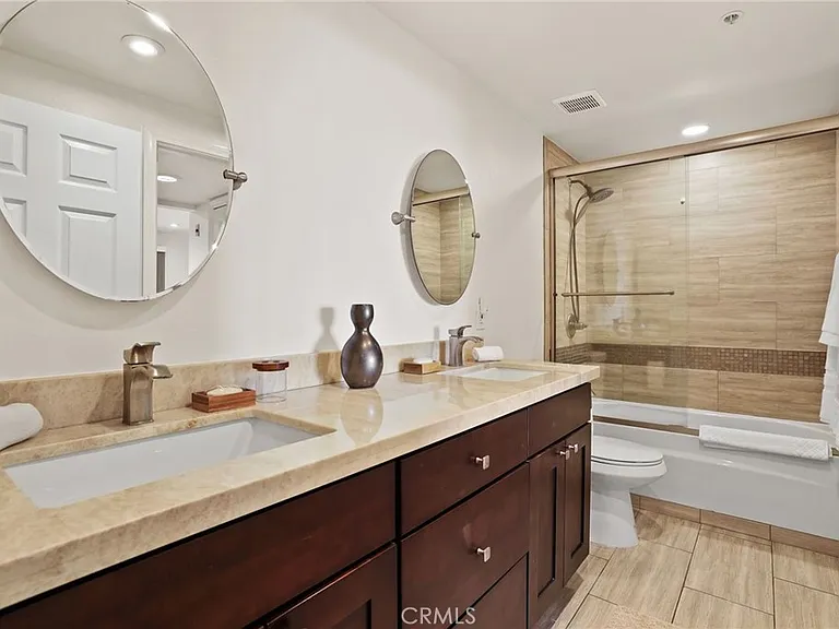 1200 Pacific Coast Hwy #217 — Photo 11