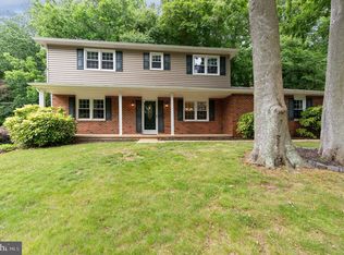 401 Dove Dr, Newark, DE 19713