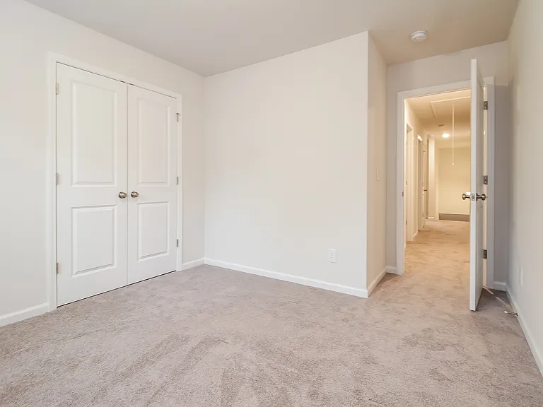 10 Oak Rose Dr — Photo 9