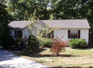 201 Newcastle Dr, Alto, GA 30510