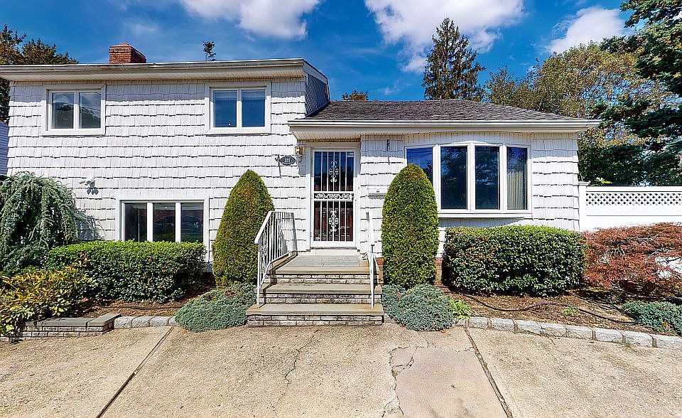 1st image of 327 N Virginia Ave