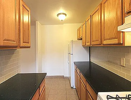 Rented by SW Queens Mezzanine | media 4