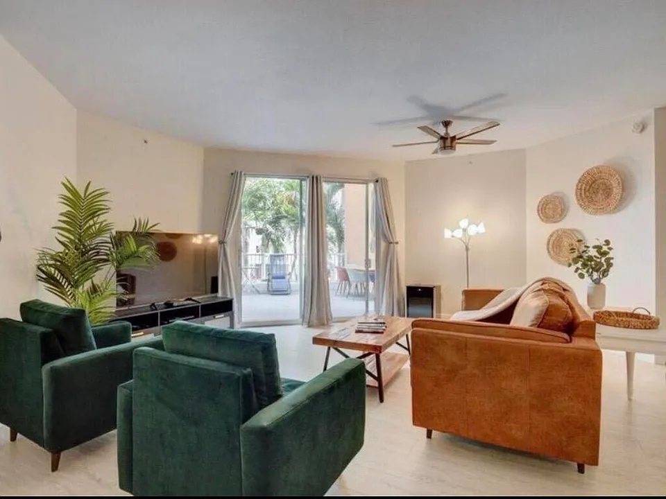 802 Windward Way #216