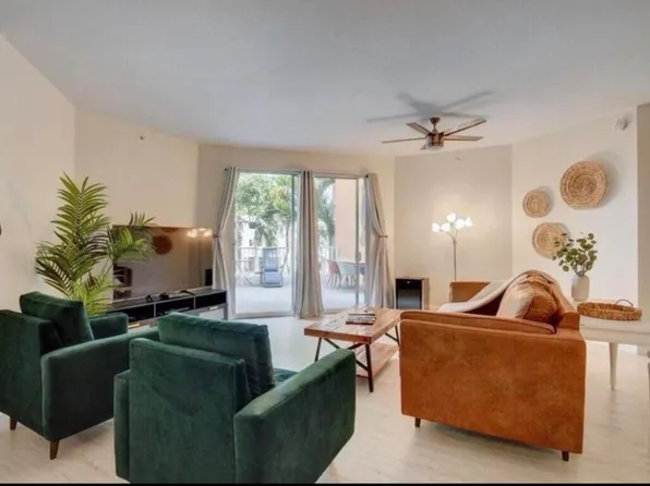 802 Windward Way APT 216, Lantana, FL 33462