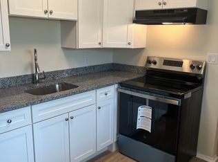 1 Manor Ct APT A, Englewood, FL 34223