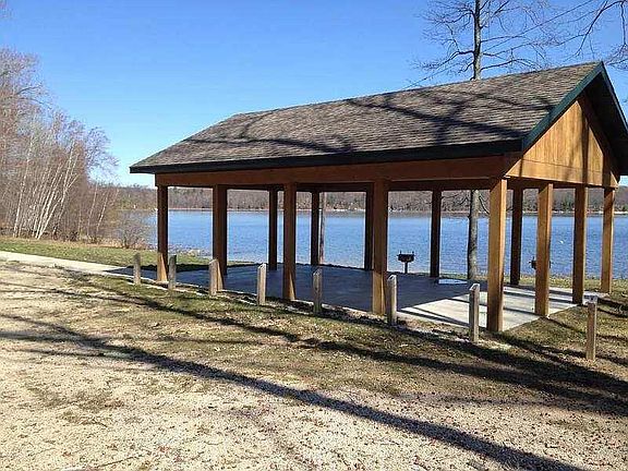 5th image of 6772 N Claeys Dr