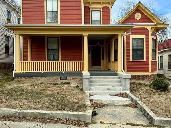 820 Pine St, Danville, VA 24541