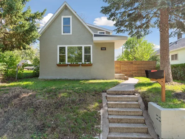 1066 Farrington St, Saint Paul, MN 55117