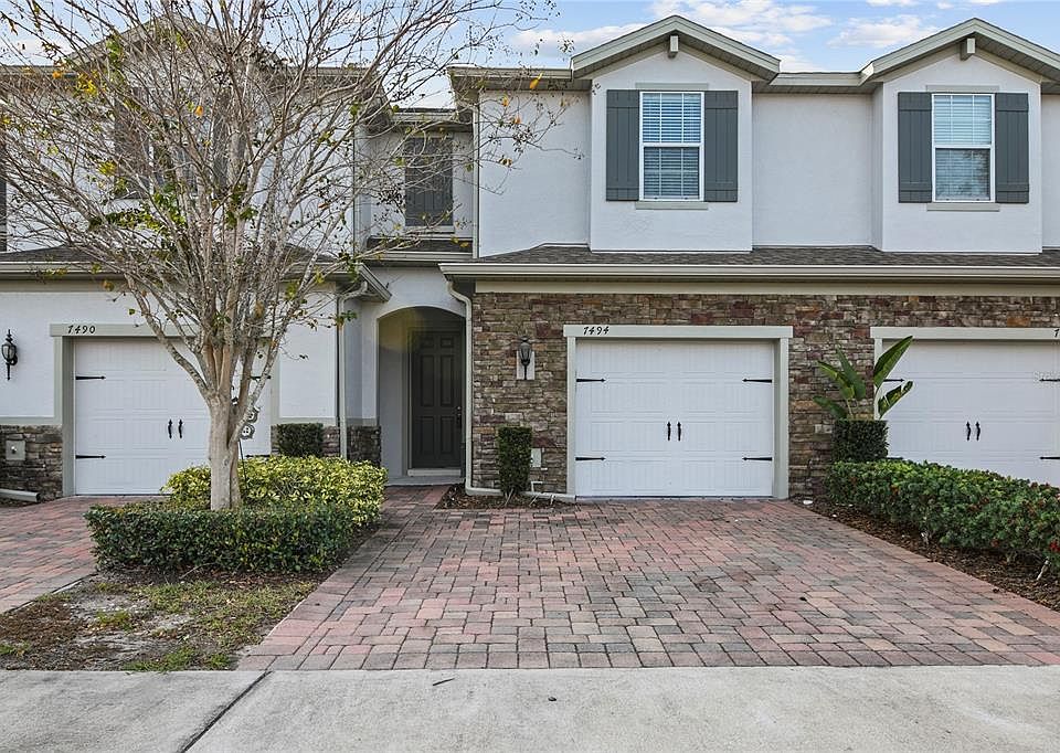 1st image of 7494 ALOMA PINES COURT