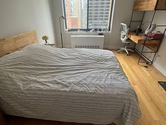 2nd image of 235 W 48th St APT 32M
