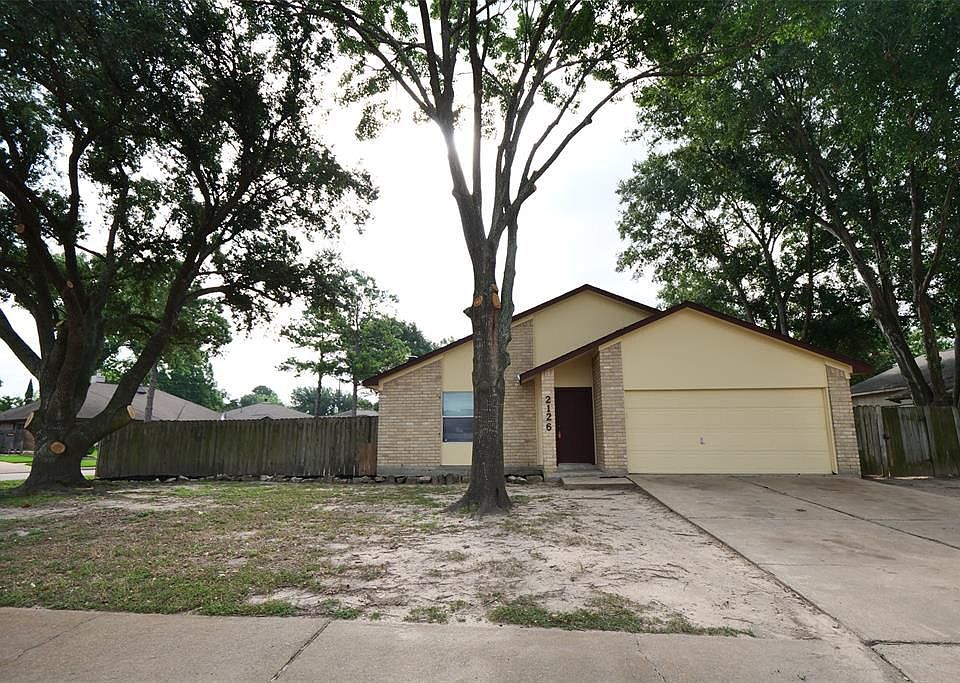 1st image of 2126 Wigmaker Dr