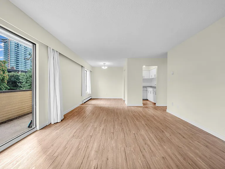 1655 Chesterfield Ave #206 — Photo 20