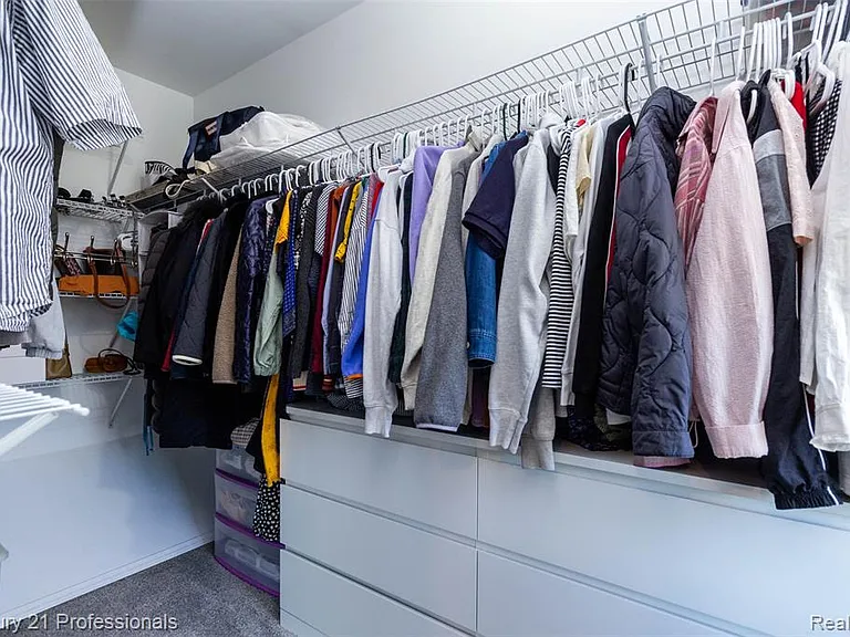57 Kaprol Dr — Photo 22