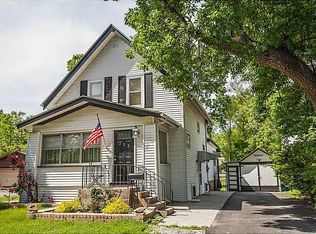 222 34th Street Dr SE, Cedar Rapids, IA 52403