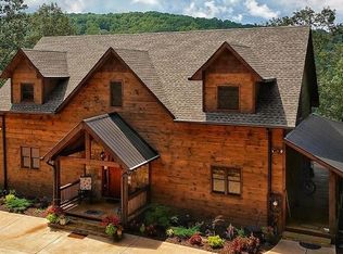 702 Mountain Falls Loop #3, Ellijay, GA 30536
