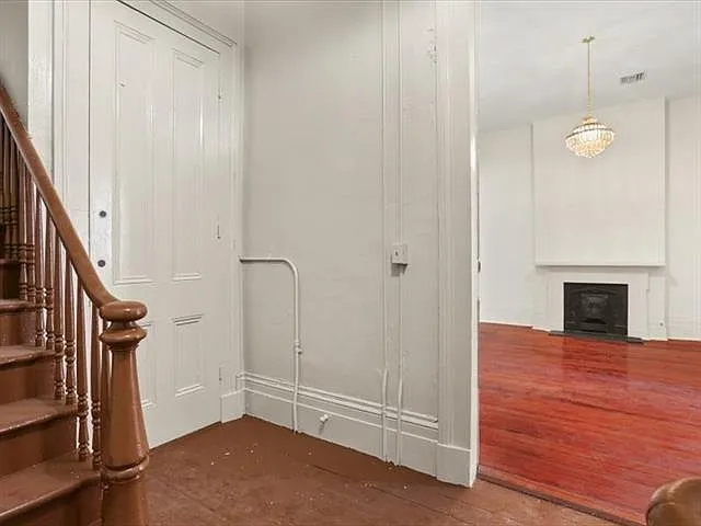 2 bed, 2.0 bath, 1230 sqft, $2,500 — Photo 2