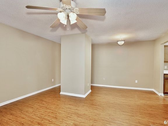 5th image of 3515 Sable Palm Ln Unit H
