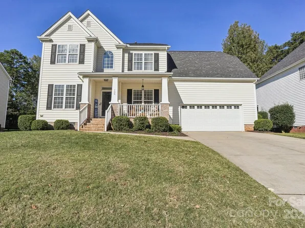 135 Forest Walk Way, Mooresville, NC 28115