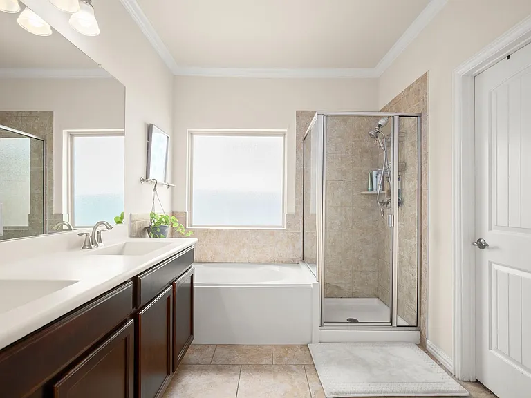 10012 Epic Knoll Dr — Photo 17