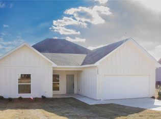 1240 30th St, Valley, AL 36854