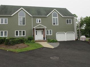 980 Wilson Rd APT 4B, Fall River, MA 02720