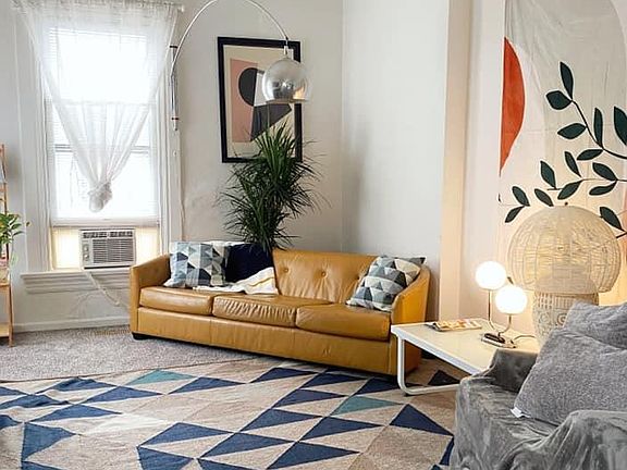 4th image of 17 Brown St #17A