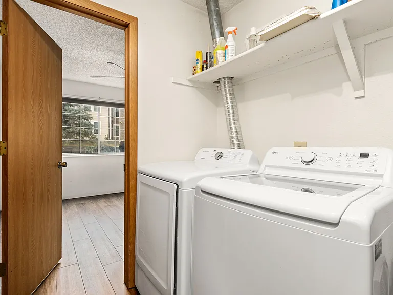 720 City Park Ave #B223 — Photo 10