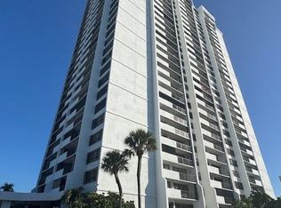 5600 N Flagler Drive #401, West Palm Beach, FL 33407