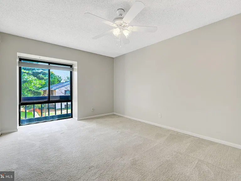 10221 Valentino Dr #7423 — Photo 16