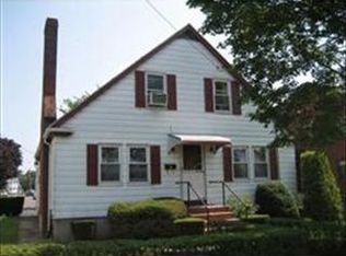 35 Graves Rd, Revere, MA 02151