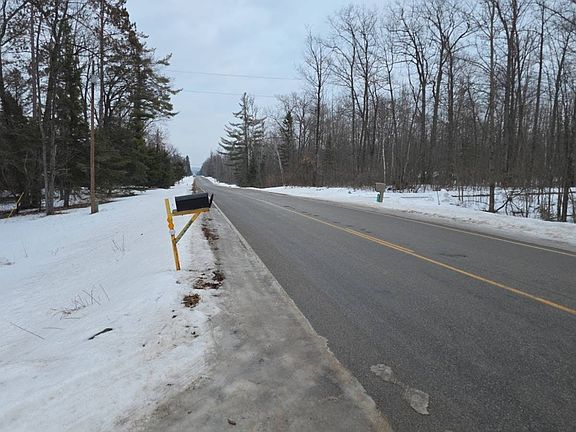 4th image of 16260 Harwood Rd