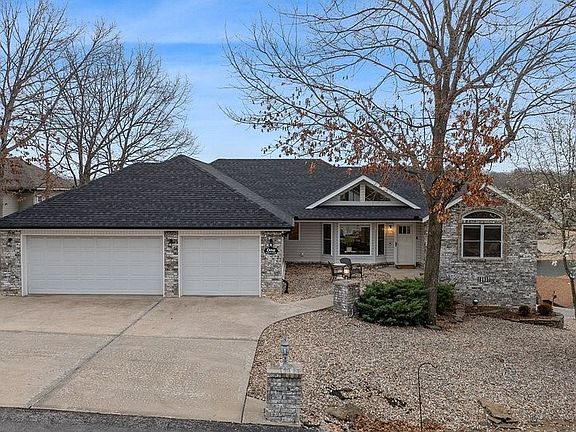 4th image of 1 Evelynia Cir