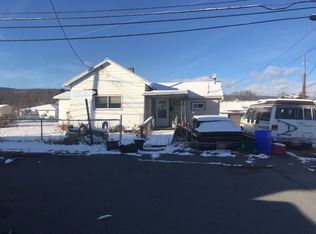 214 Seaman Ln #L-1-2, Old Forge, PA 18518