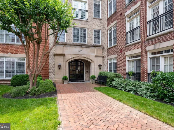 635 1st St APT 405, Alexandria, VA 22314